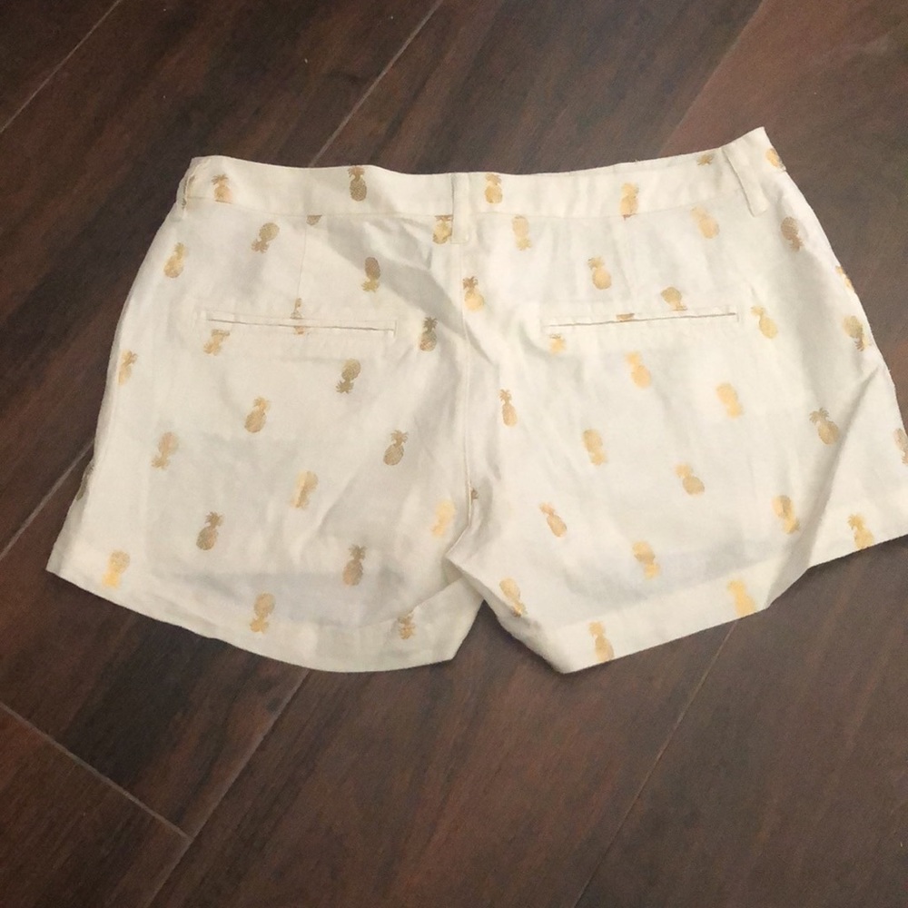 Linen Shorts - Picture 2 of 3